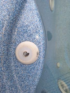 Limpeza e Manutenção de Jacuzzi e Spa - Piscinas, Saunas, Hidromassagem e SPAs