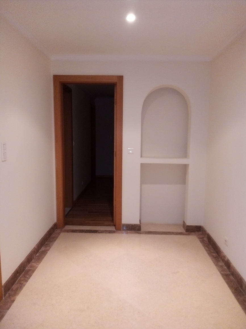 Better House - Serviços de Construção Civil - Benavente - Demolition Services