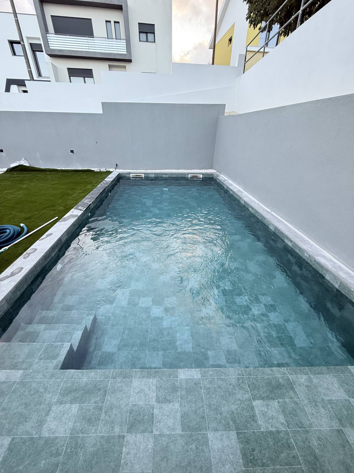 RN PISCINAS - Sintra - Instalação de Jacuzzi e Spa