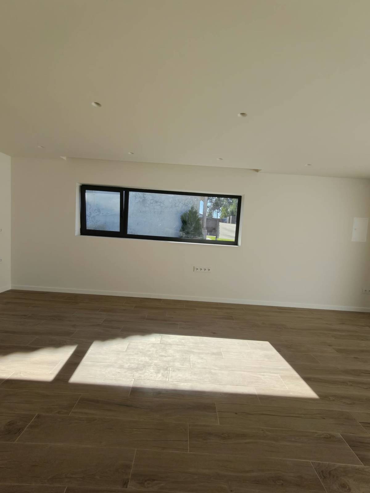 Kolli Obras  Remodelação & Interiores - Póvoa de Varzim - Reparação e Texturização de Paredes de Pladur