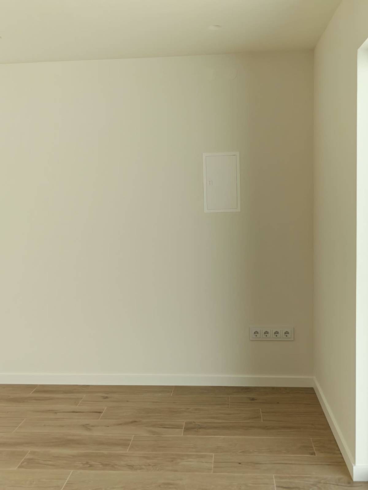 Kolli Obras  Remodelação & Interiores - Póvoa de Varzim - Revestimento de Cozinha