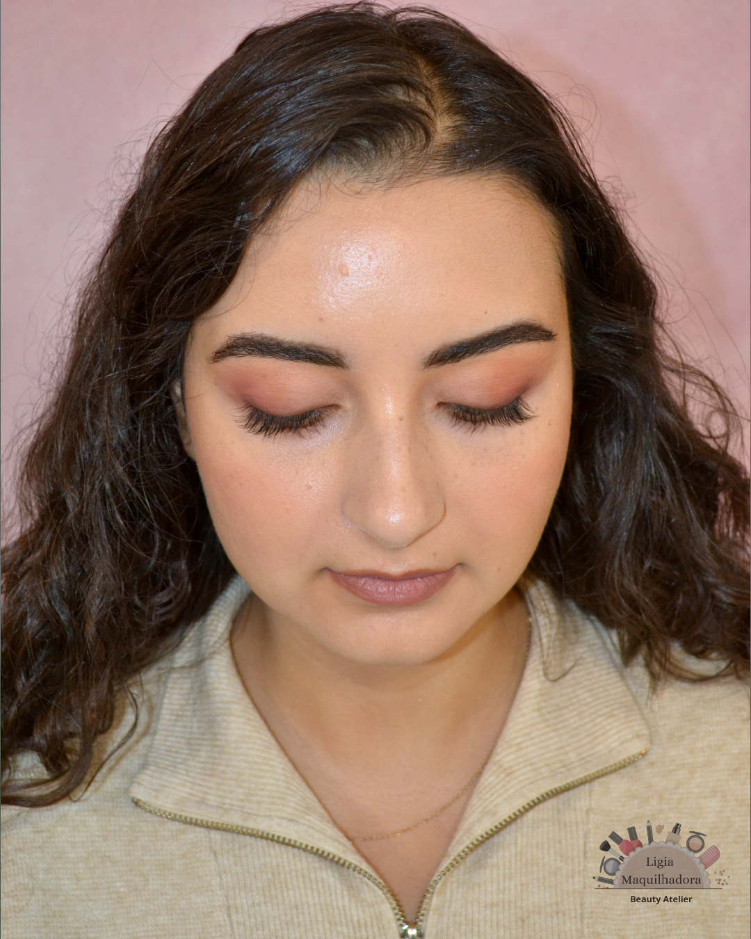 Ligia Ferreira Maquilhadora Profissional - Maia - Advertising