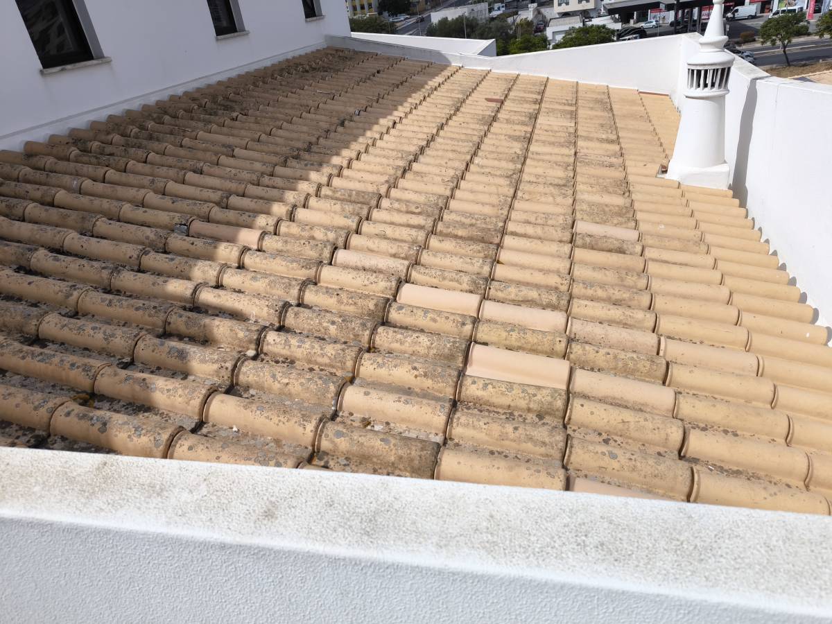 NX-SERVICE - Portimão - Roof Cleaning