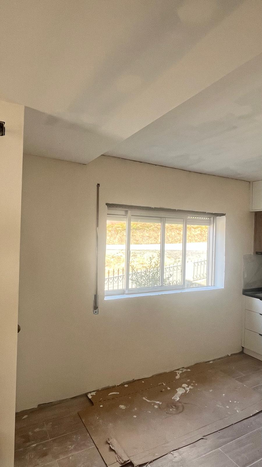 Remodelações Crónicas Assertivas - Porto - Adición de pared interior