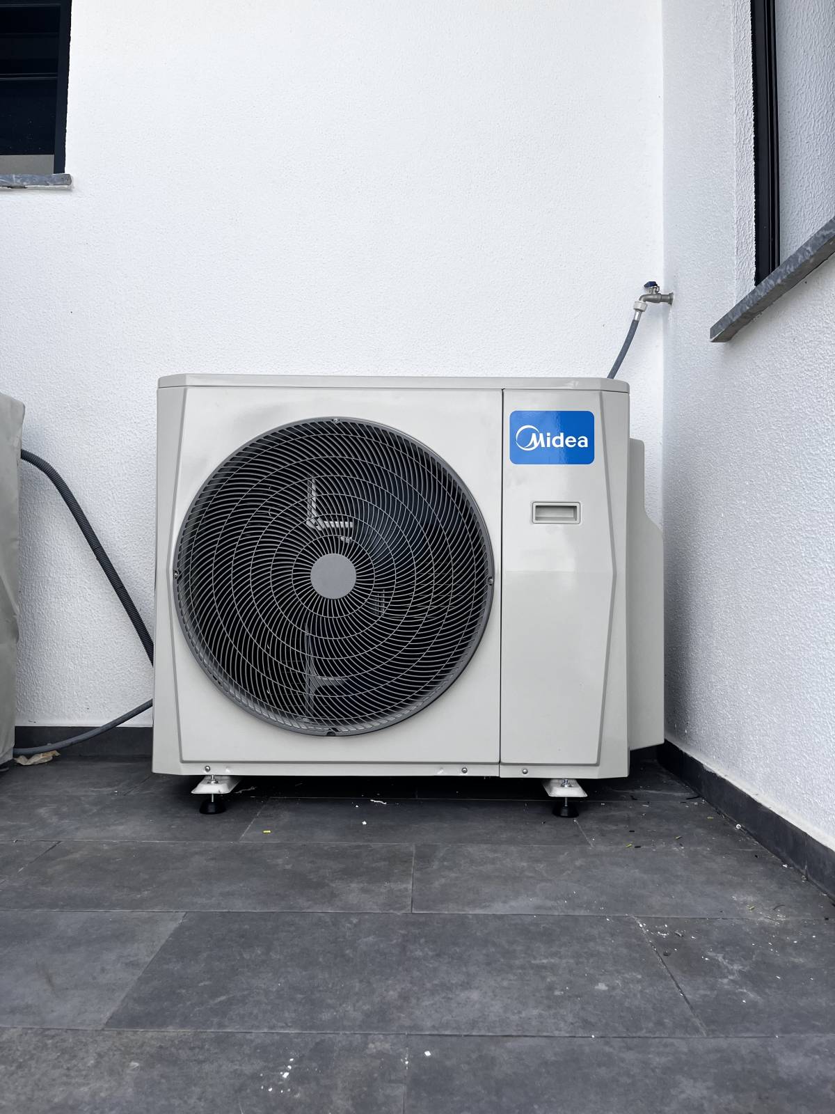 NEXUS climatização - Sintra - Einbau von Lüftungsrohren