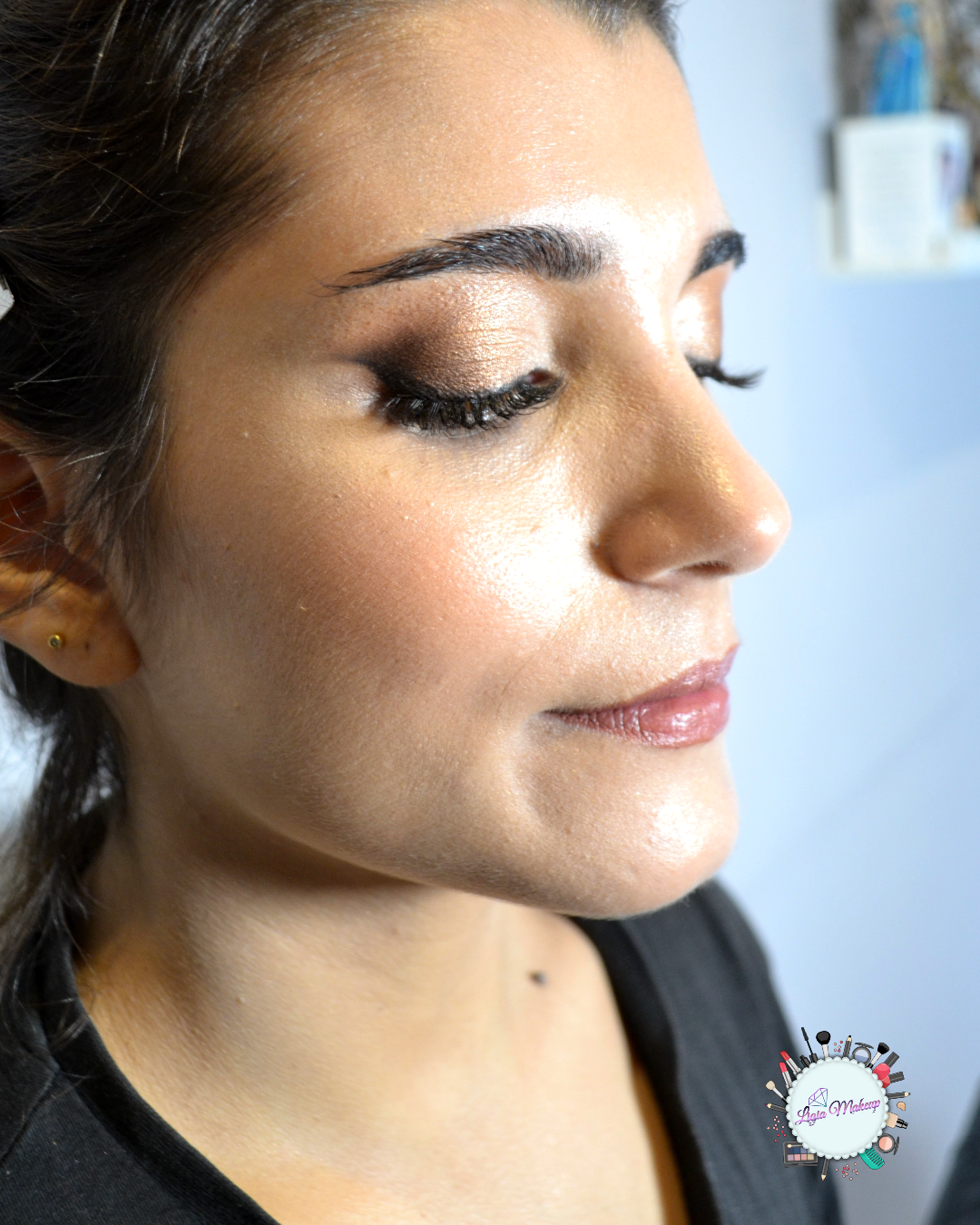 Ligia Ferreira Maquilhadora Profissional - Maia - Hairdressers and Makeup Artists