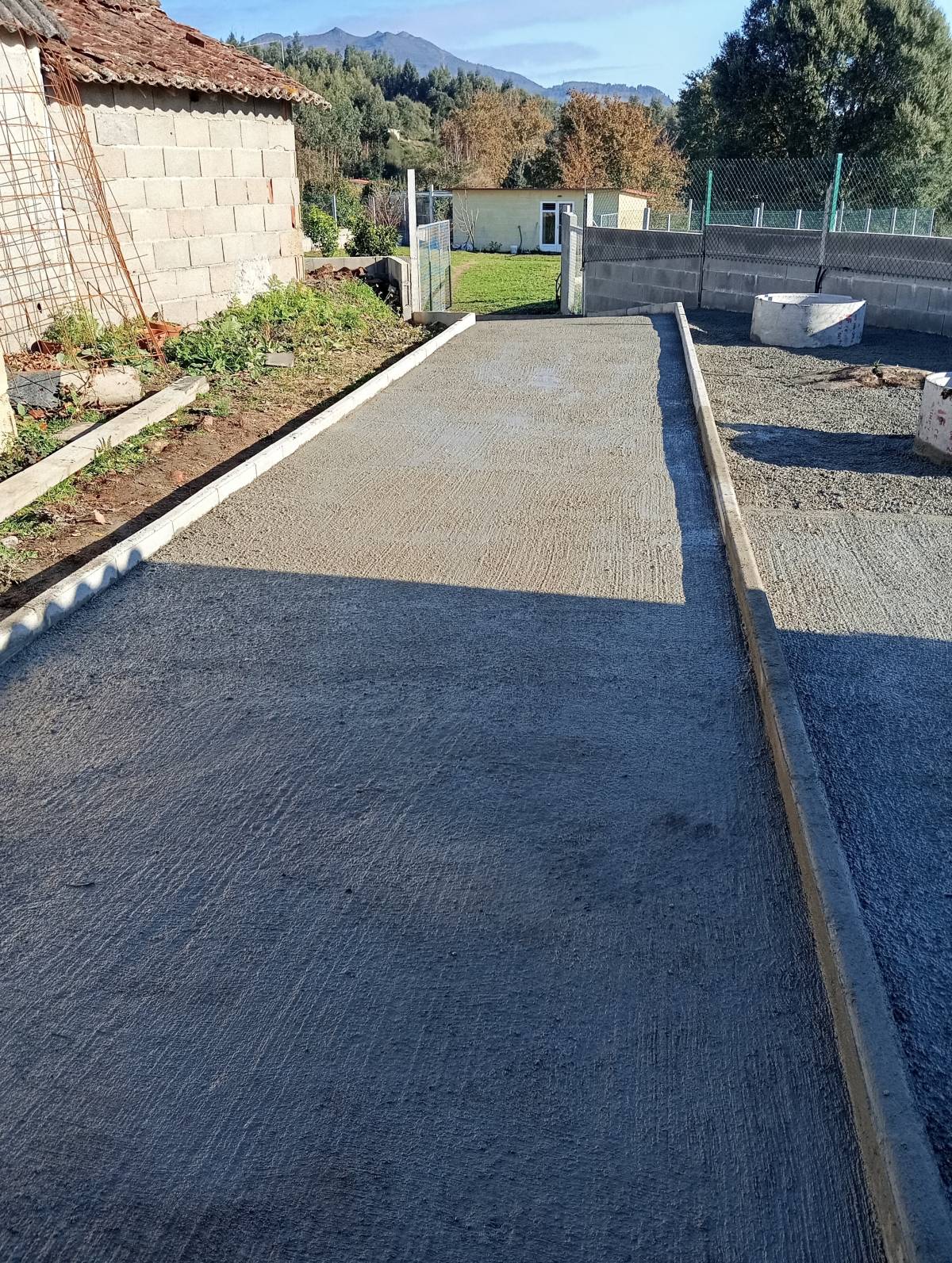 REFCON CONSTRUÇÕES E REFORMAS LDA - Monção - Pintura Exterior