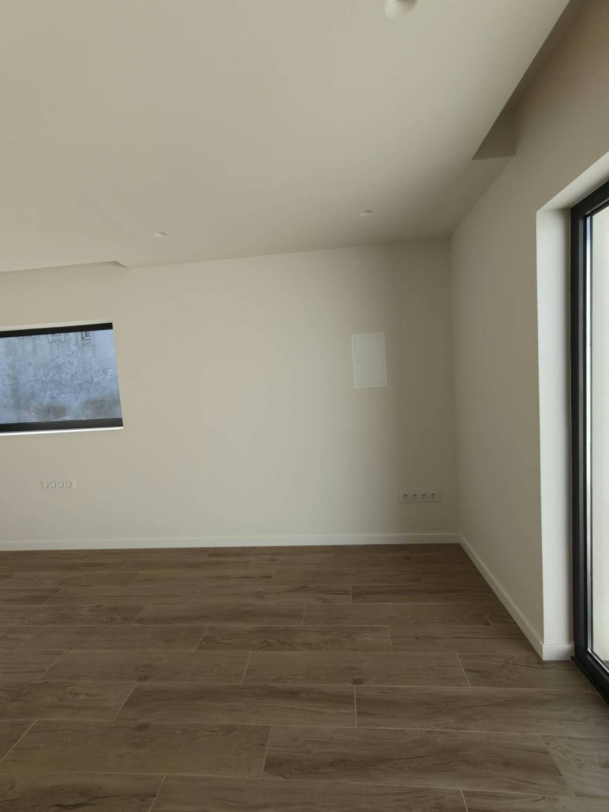Kolli Obras  Remodelação & Interiores - Póvoa de Varzim - Designer de Interiores