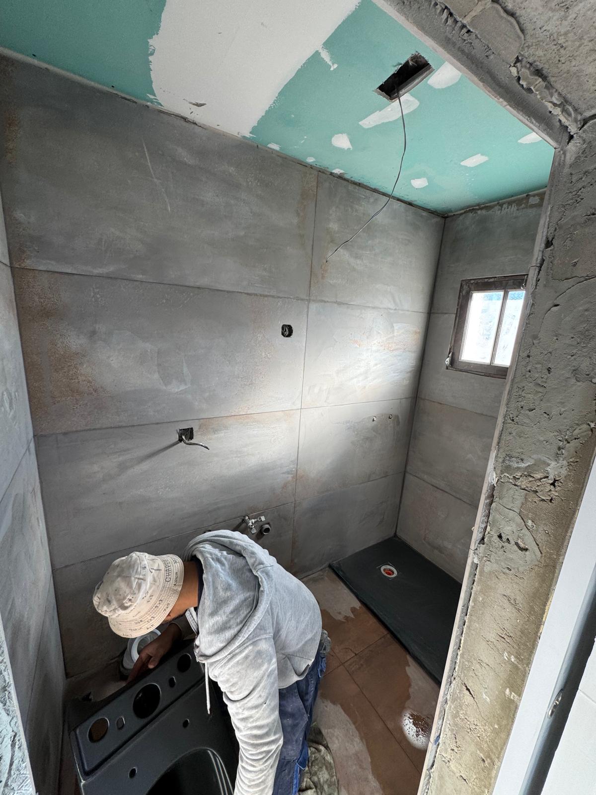 Braga remodelações - Albergaria-a-Velha - Instalação, Reparação ou Remoção de Revestimento de Parede