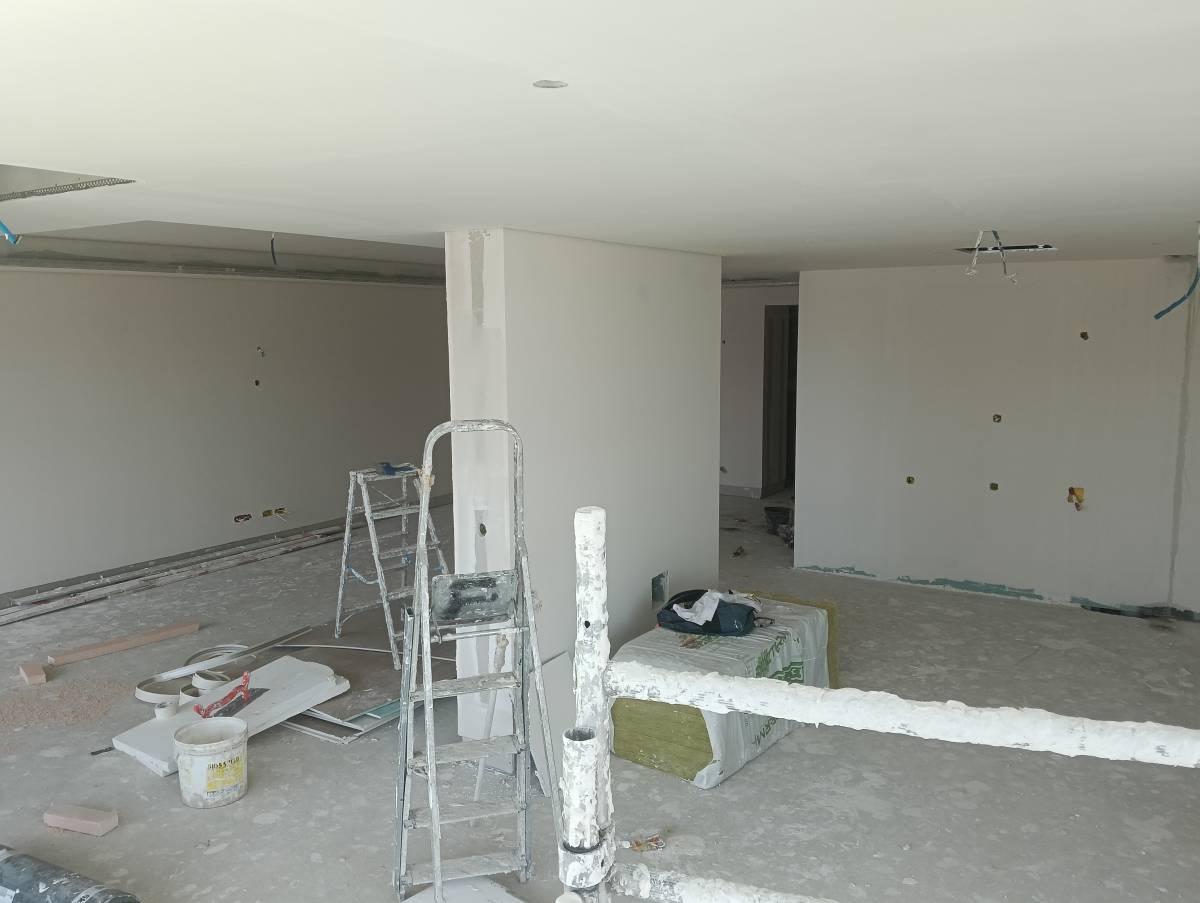 Raiden - Lisboa - Instalación, reparación o eliminación de revestimientos