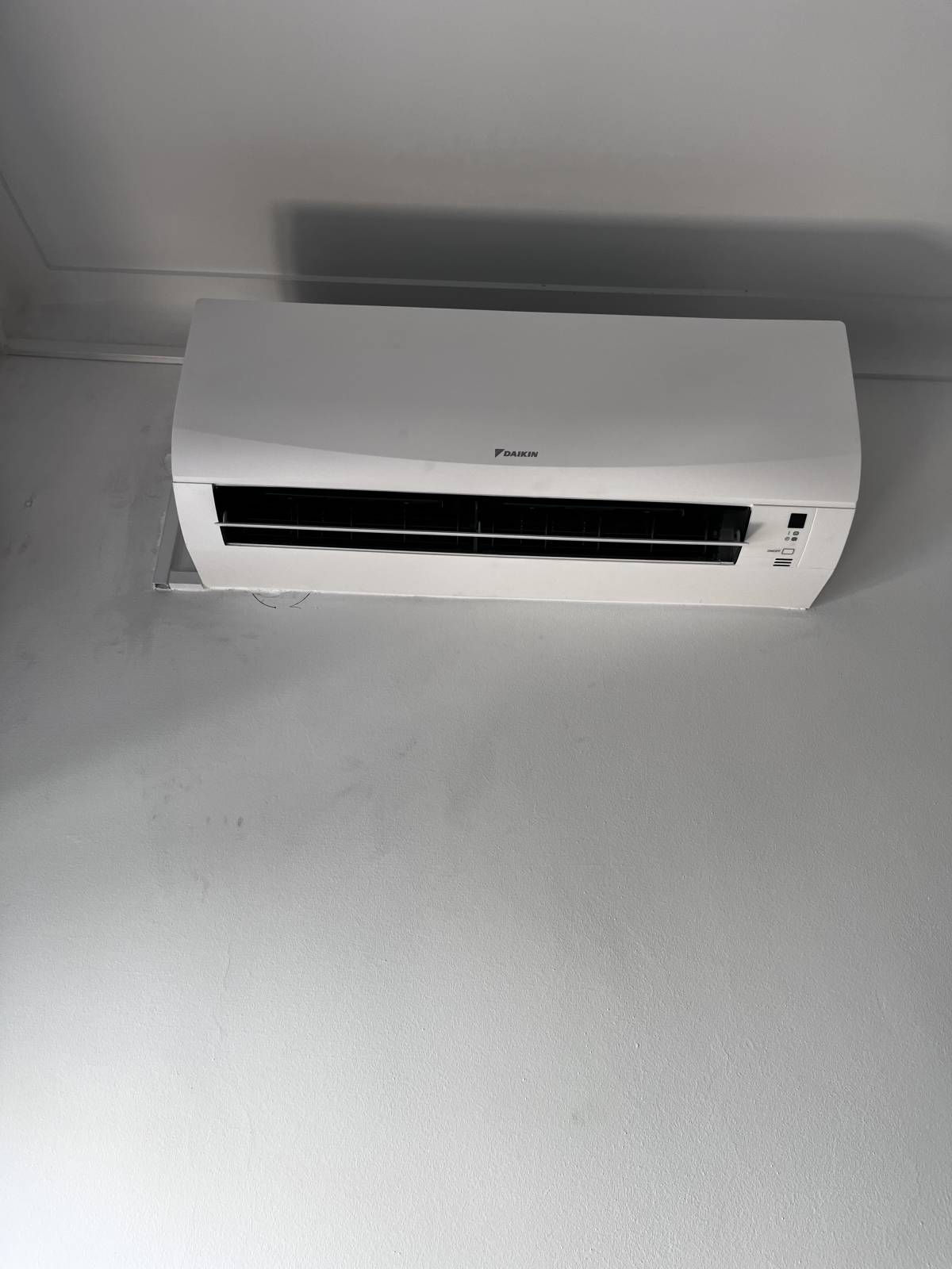 NEXUS climatização - Sintra - Badlüfter einbauen oder ersetzen
