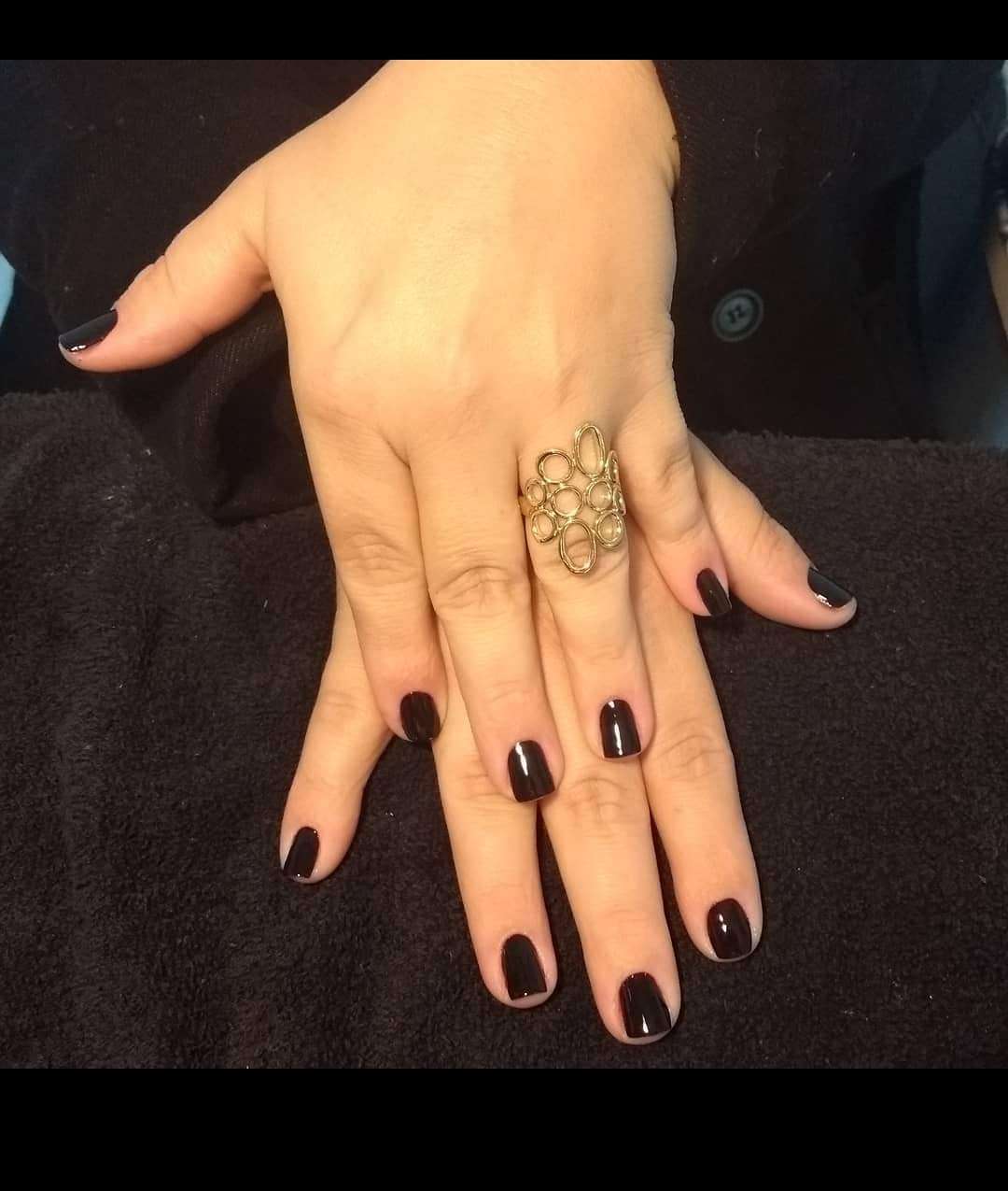 Suzana Pires Terapeuta Naturopata Integrativa e Holística - Matosinhos - Manicure e Pedicure