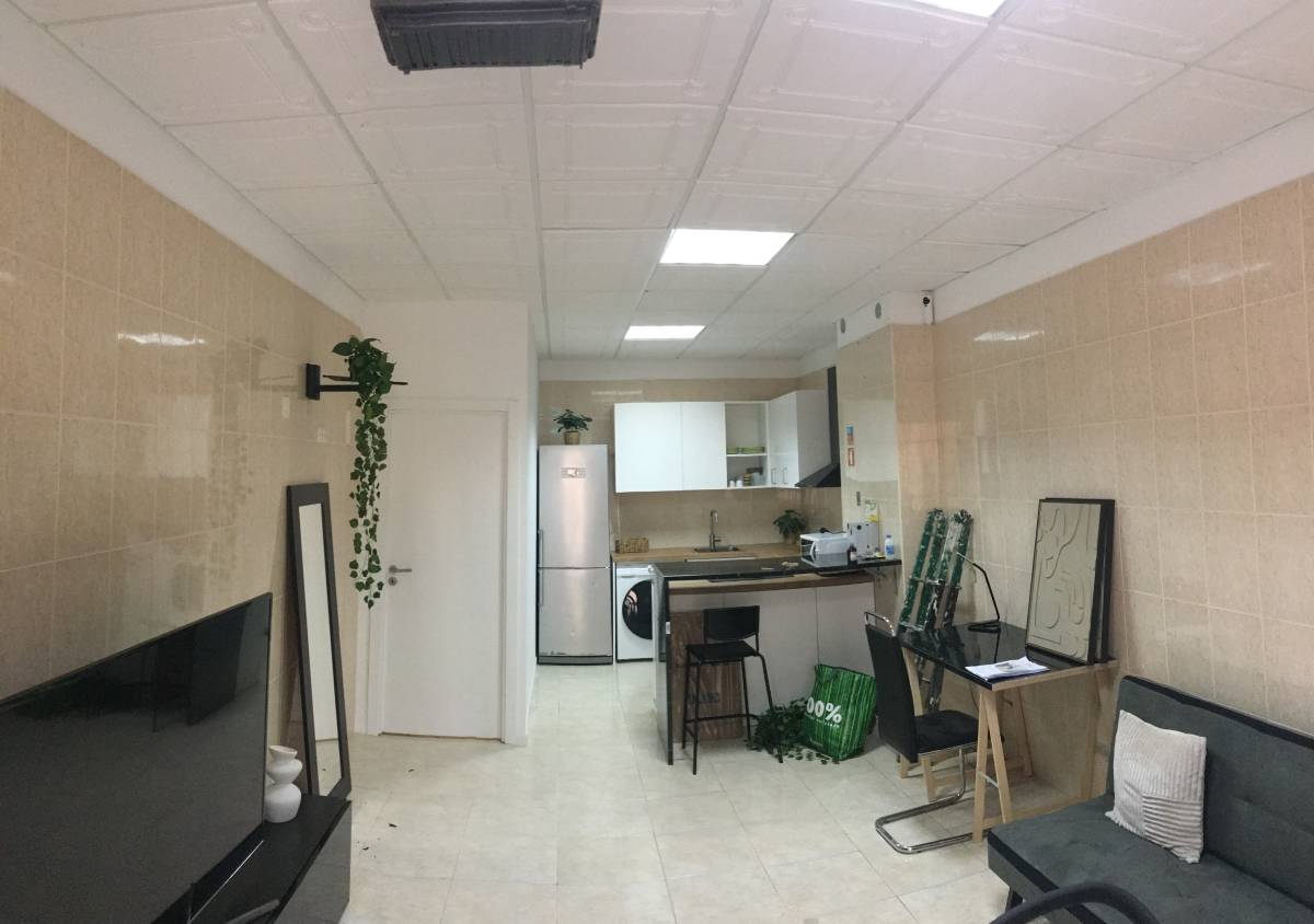 TELLES PINTURAS - Setúbal - Montagem de Equipamento Desportivo