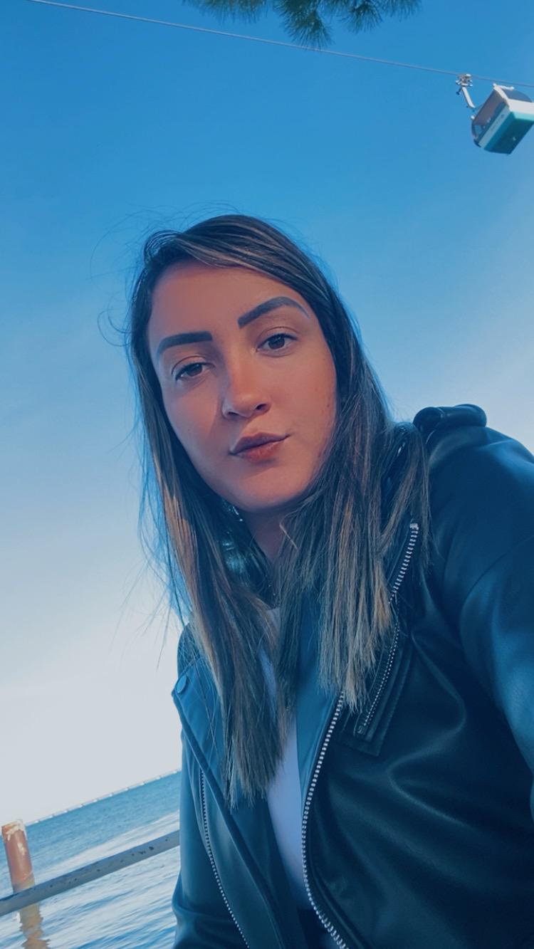 Mayara lemes - Amadora - Grundreinigung oder Frühjahrsputz