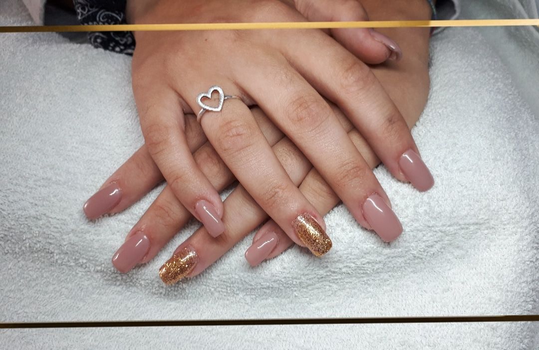 Studio Thais Marquez - Rio Maior - Laser-Enthaarung