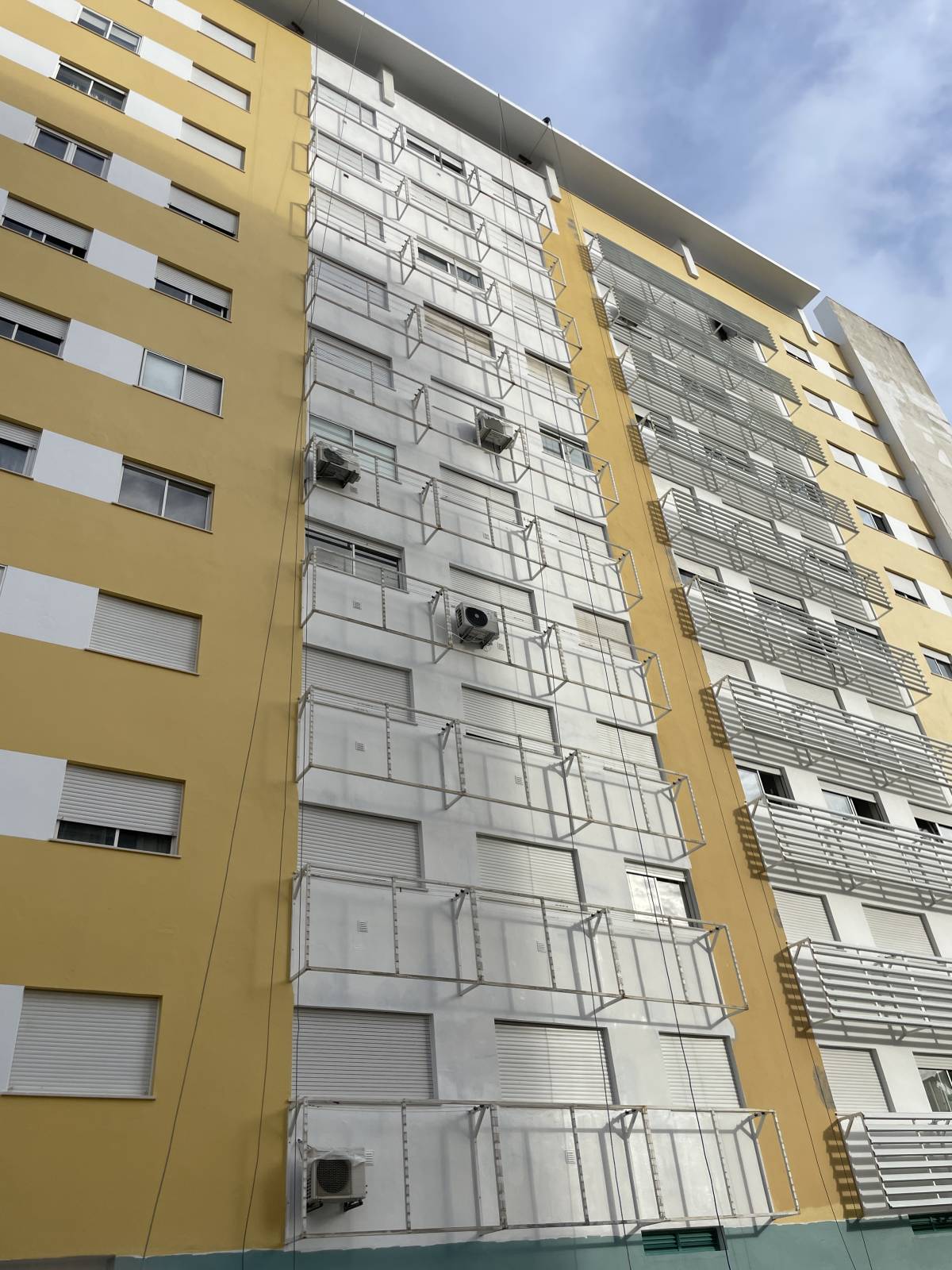 Sarba’s paint - Lisboa - Teñir plataformas