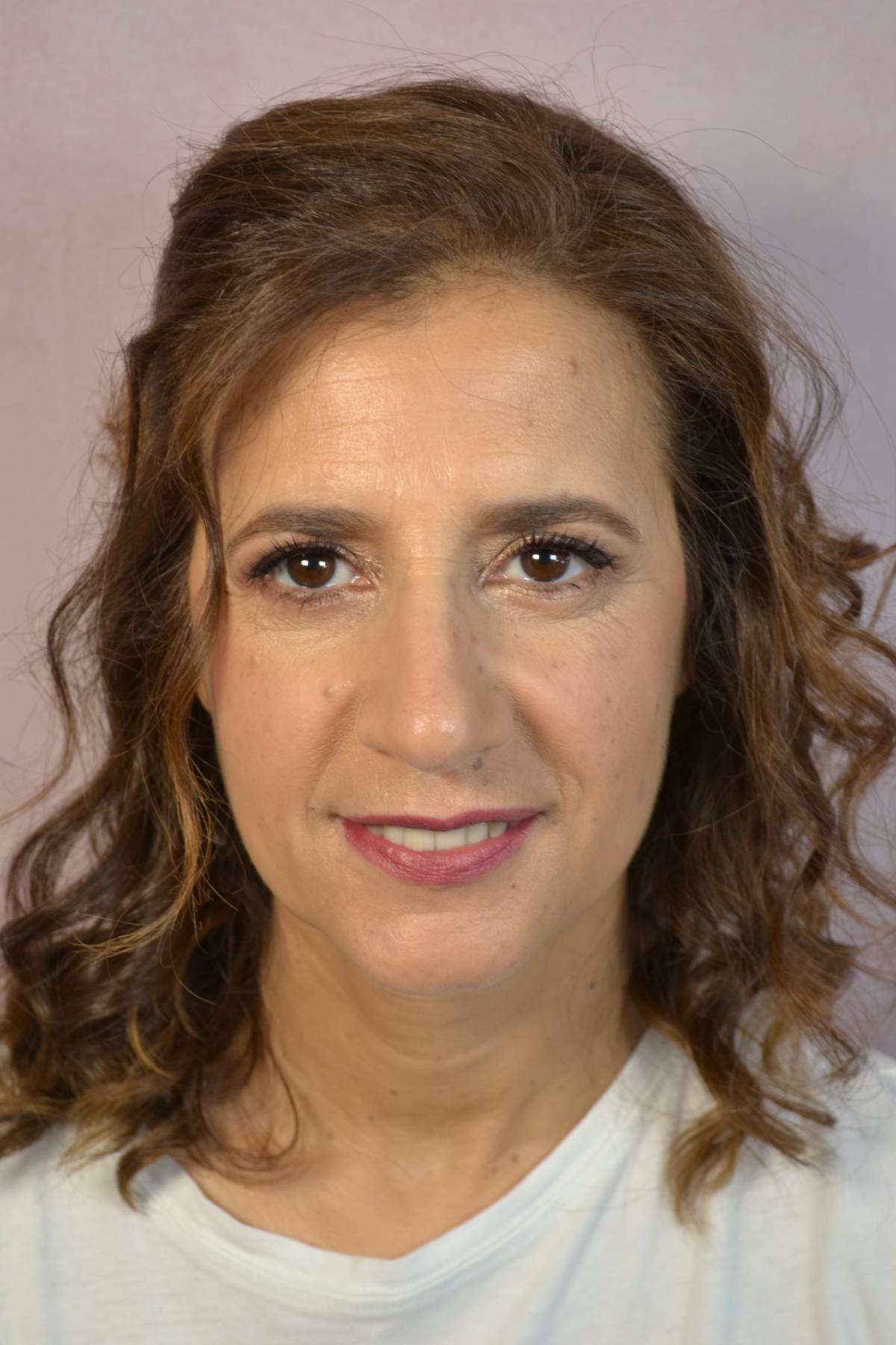 Ligia Ferreira Maquilhadora Profissional - Maia - Swedish Massage
