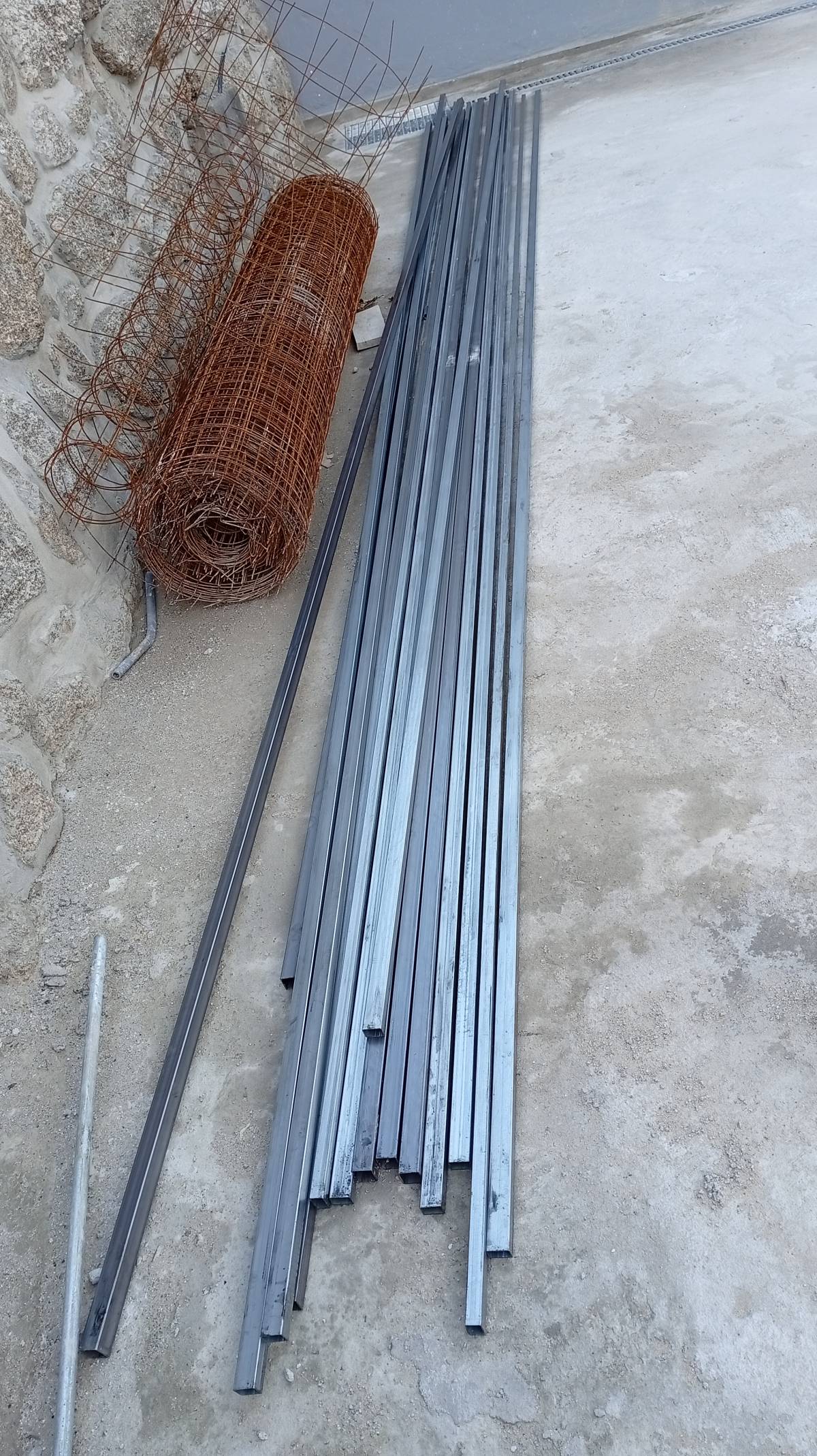 CONSTRUMETAL - Valongo - Pose d’enduit