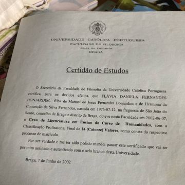 Flávia Daniela Bonjardim - Braga - Lecciones de portugués