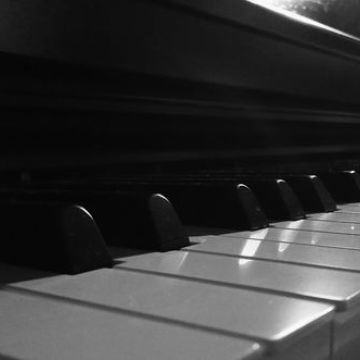 João Eiró - Pianista e Professor de piano - Lisboa - Entretenimento com Músico a Solo