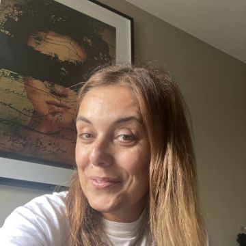 Flávia Daniela Bonjardim - Braga - Explicaciones de Portugués