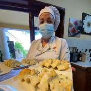 Me chamo Lena Moura e sou co-fundadora do Ateliê Gastronômico - Faro - Catering ao Domicílio (para Eventos)