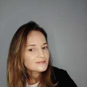 Luciane Teixeira Correa - Lisboa - Marketing Digital