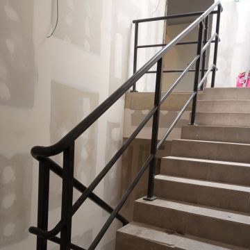 Ivan - Gondomar - Reparação de Portão de Garagem