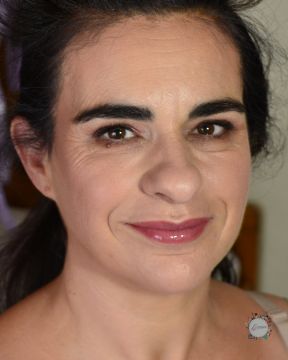 Ligia Ferreira Maquilhadora Profissional - Maia - Swedish Massage