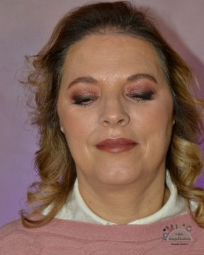 Ligia Ferreira Maquilhadora Profissional - Maia - Couples Massage