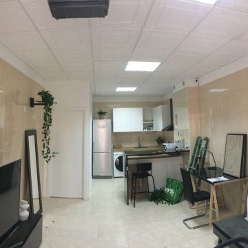 TELLES PINTURAS - Setúbal - Montagem de Equipamento Desportivo