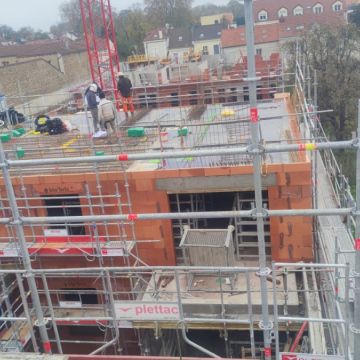 FORMAS E NORMAS, Lda. - Amadora - Dachausbau