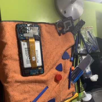 SN nos mínimos detalhes - Barreiro - Telefon oder Tablet-Reparatur