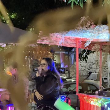 Mariana Maia Música - Amares - Entretenimento com Banda Musical