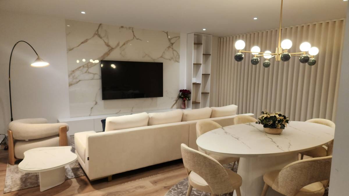 JRConstruções - Gondomar - Carpet Installation