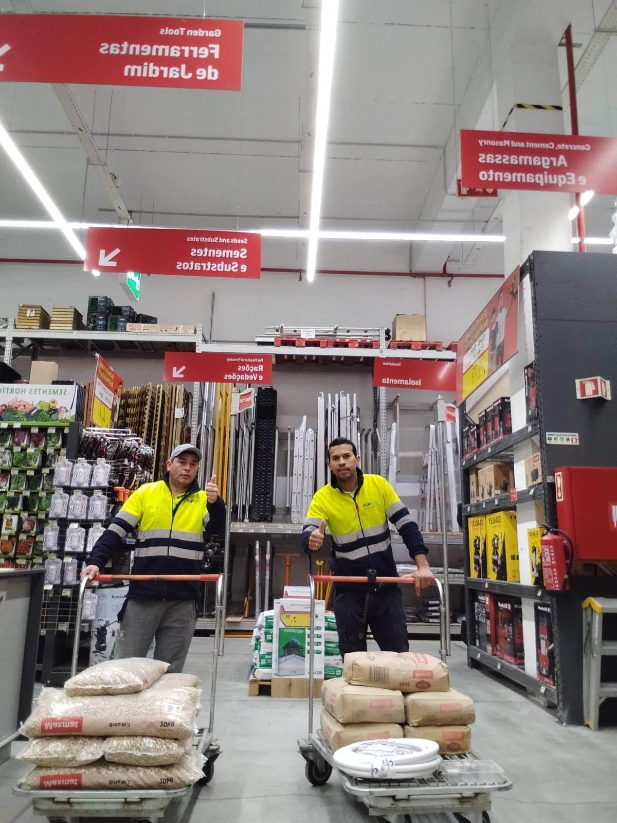 RENOVA CONSTRUÇÕES - Castelo Branco - Stein- oder Fliesenboden verlegen