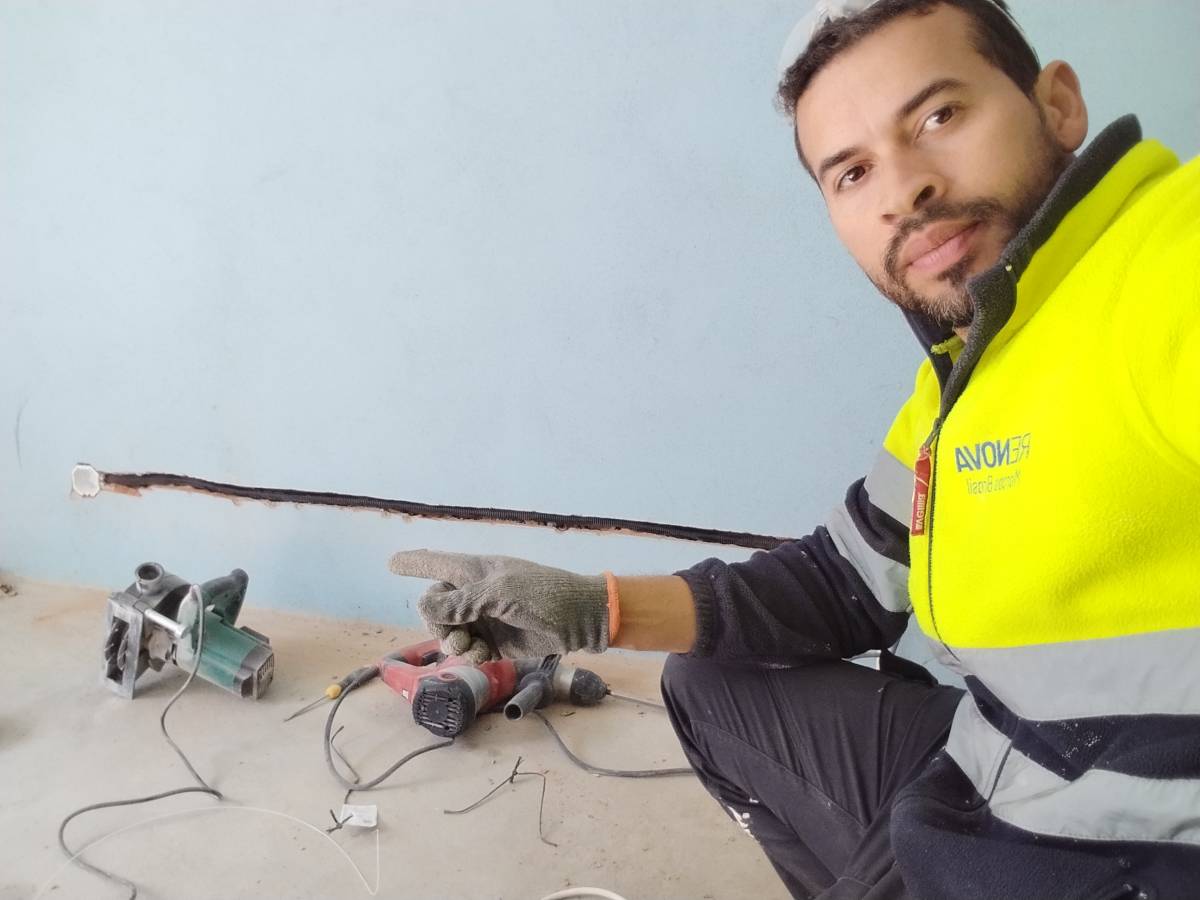 RENOVA CONSTRUÇÕES - Castelo Branco - Rohrleitungen installieren