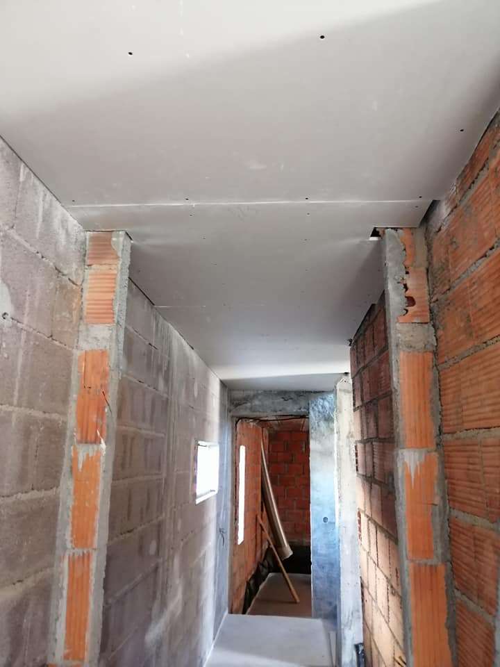 Diogo Silva - Viana do Castelo - Construção de Parede Interior
