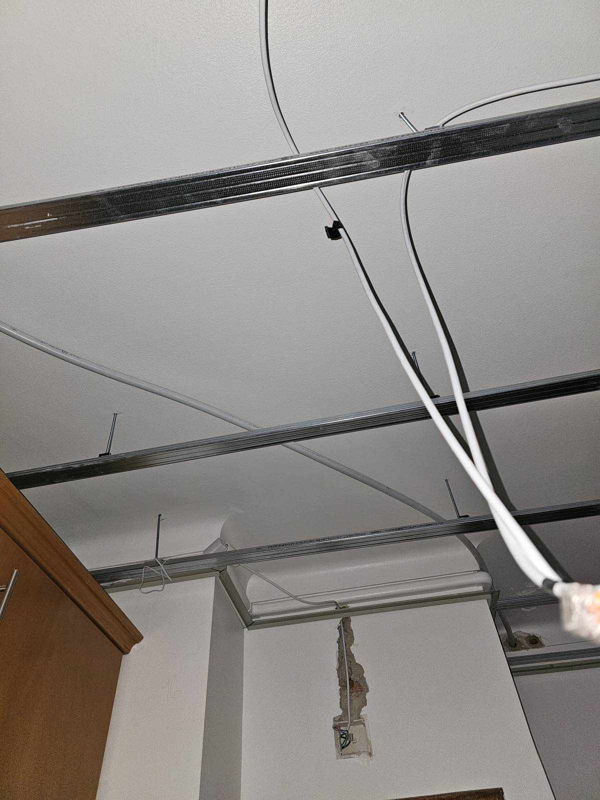 Prestfort remodelação - Setúbal - Instalación, reparación o eliminación de revestimientos