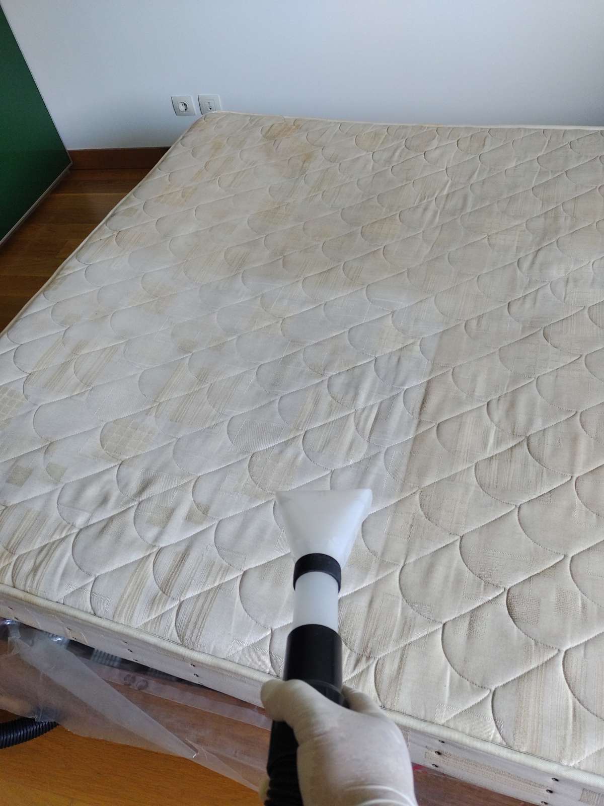 Lar Limpo Lavagem de Estofados - Maia - Limpieza de alfombras