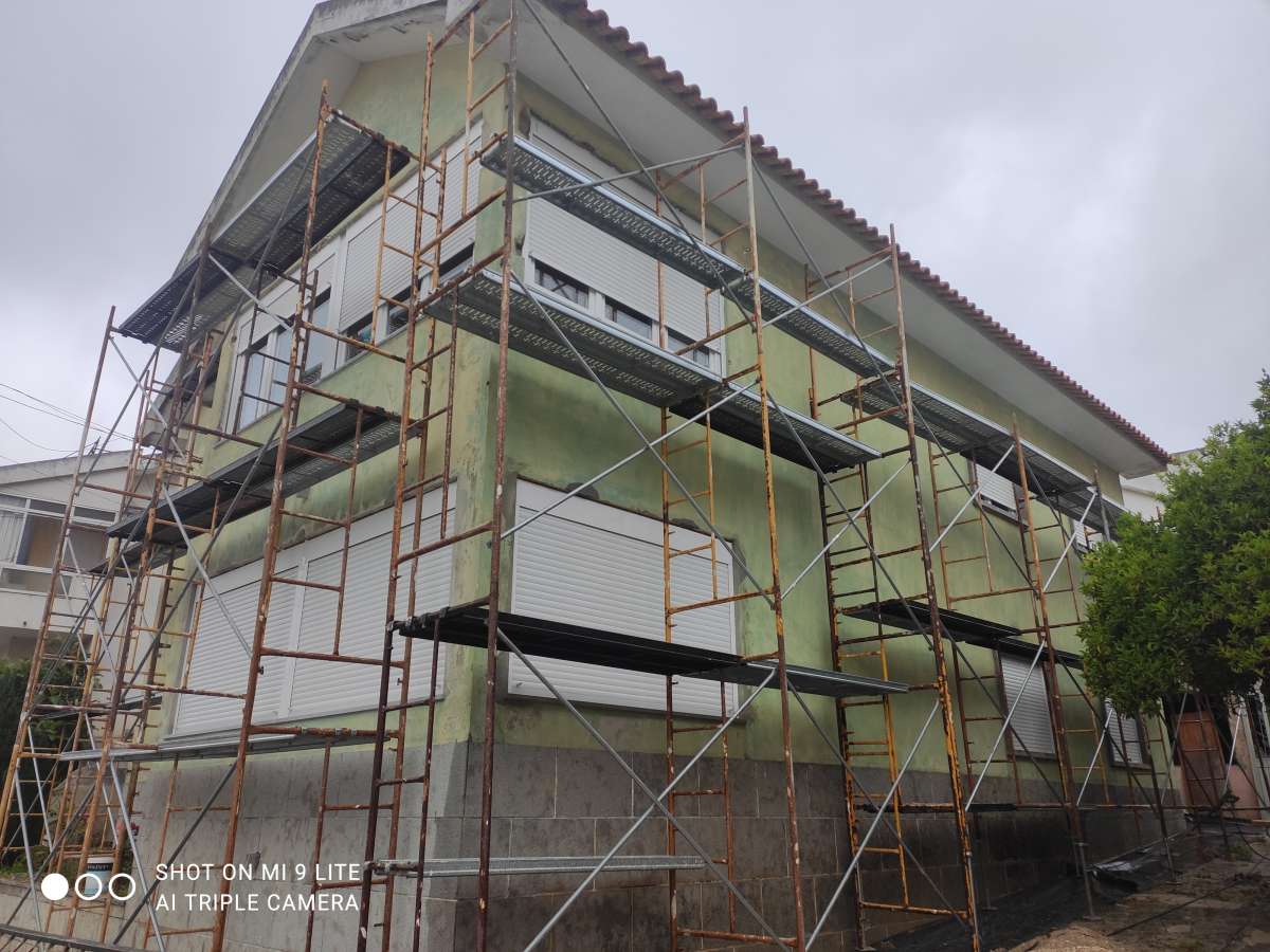 Webert - Almada - Siding Installation, Repair, or Removal