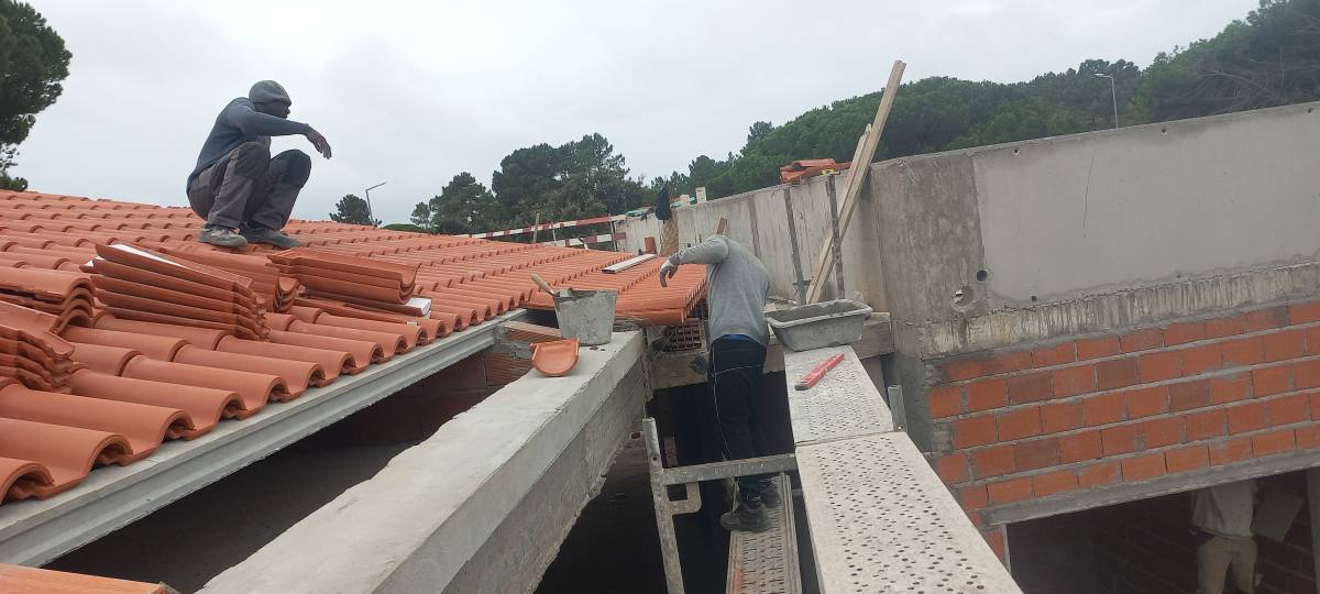 Anjos Reguilas Lda - Seixal - Nivelación de hormigón
