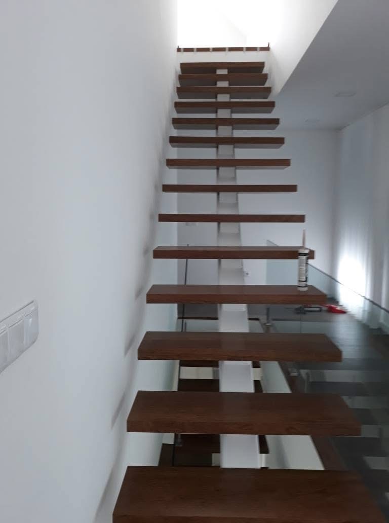 JRcarpintaria - Sesimbra - Murs, plaques de plâtre et escaliers
