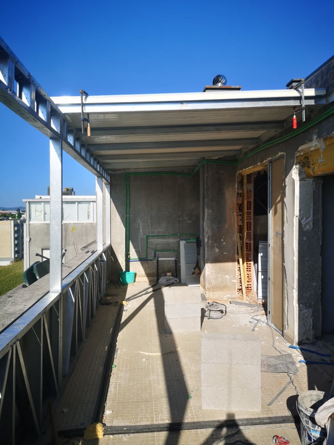 Helder fernandes - Matosinhos - Adición de pared interior