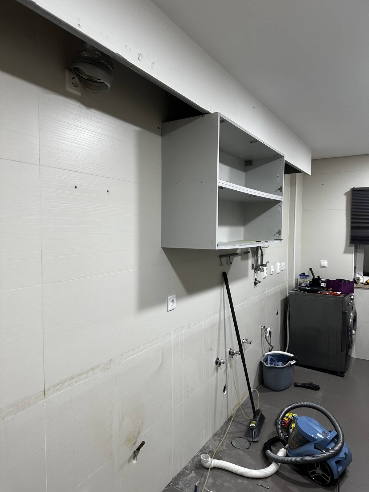 HomeFix PT - Almada - Reparación de muebles