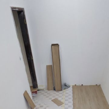 Gregory Resolve - Oeiras - Pool Table Assembly
