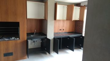 Marcenaria HEPAKE móveis - Paços de Ferreira - Instalação de Bancada de Cozinha