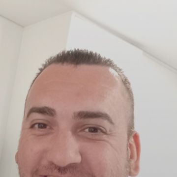 Ramon Souza - LimpJá - Paços de Ferreira - Upholstery and Furniture Cleaning
