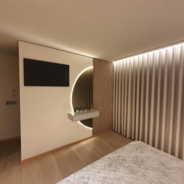 FJS ELETRIC - Vila Nova de Famalicão - Montagem de Candeeiros