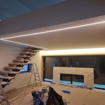 FJS ELETRIC - Vila Nova de Famalicão - Instalação de Lâmpada